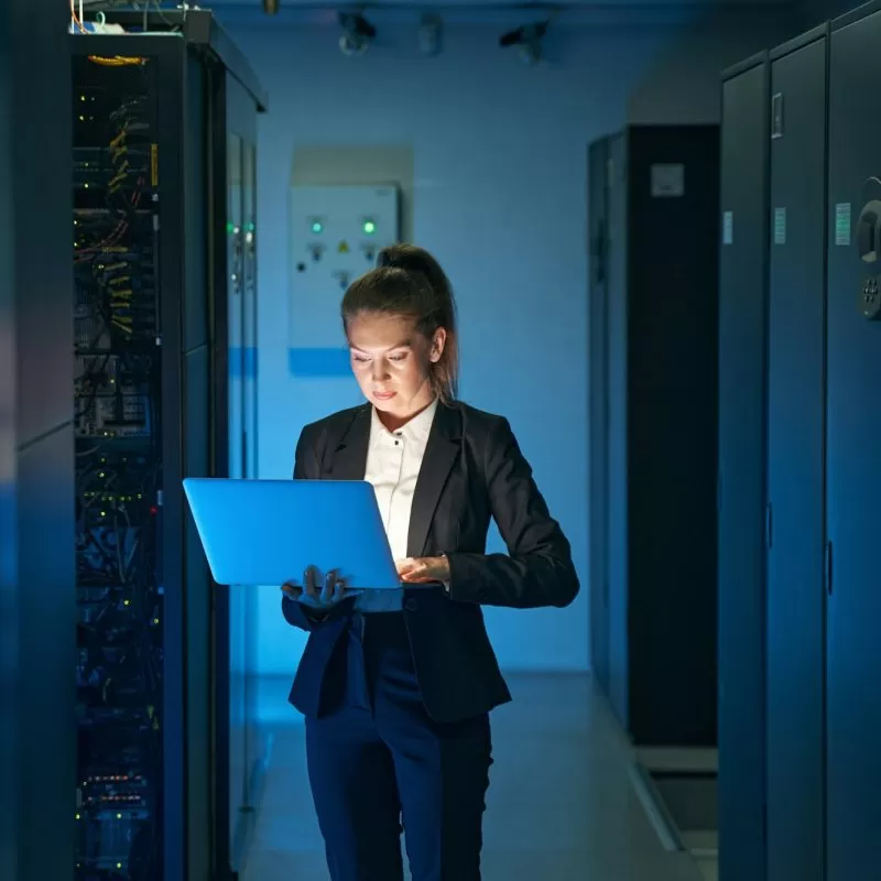 IT engineer specialist working in network server room